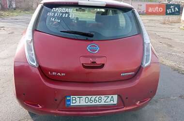 Хетчбек Nissan Leaf 2014 в Херсоні