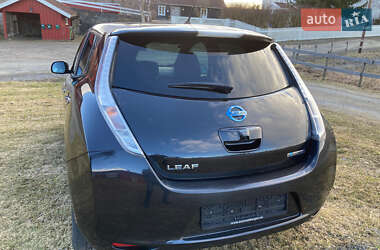 Хэтчбек Nissan Leaf 2015 в Киеве