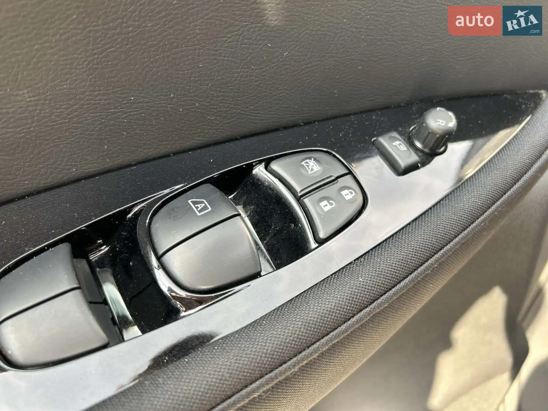 2022 Nissan Leaf - мініатюра 9