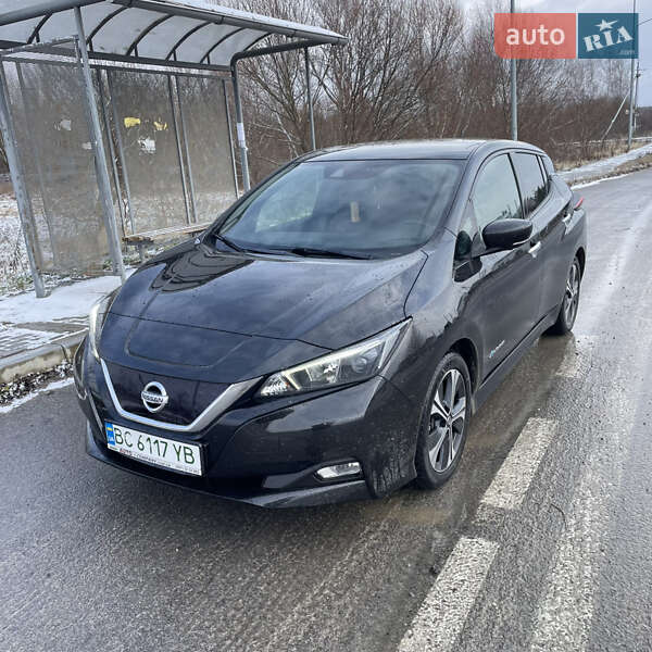 Хетчбек Nissan Leaf 2018 в Львові