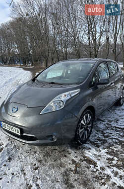 Хетчбек Nissan Leaf 2016 в Вінниці