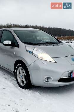 Хэтчбек Nissan Leaf 2014 в Луцке