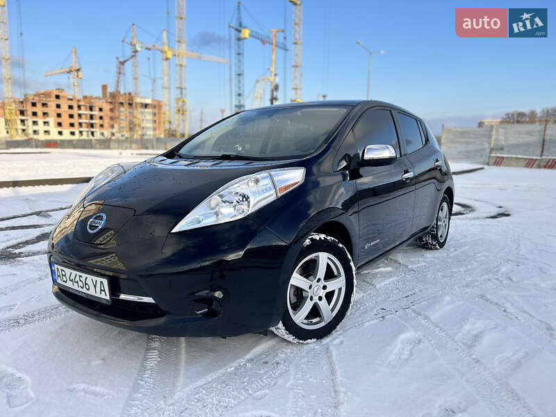 Хетчбек Nissan Leaf 2014 в Вінниці