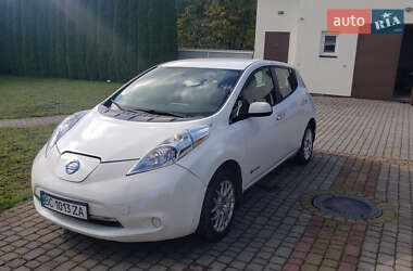 Хэтчбек Nissan Leaf 2014 в Львове