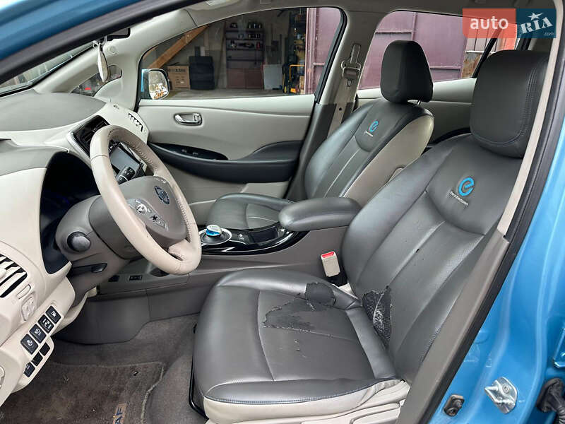 Хетчбек Nissan Leaf 2015 в Броварах фото 30 Хетчбек Nissan Leaf 2015 в Броварах