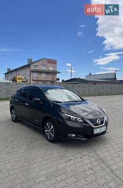 Хэтчбек Nissan Leaf 2019 в Черновцах