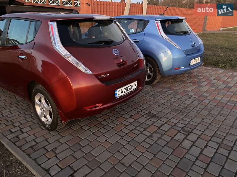 Хетчбек Nissan Leaf 2014 в Черкасах