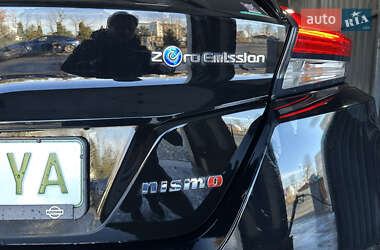 Хэтчбек Nissan Leaf 2018 в 