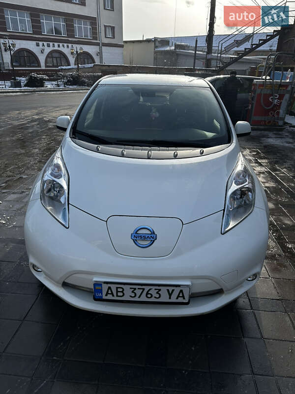 Хэтчбек Nissan Leaf 2016 в Виннице фото 29 Хэтчбек Nissan Leaf 2016 в Виннице