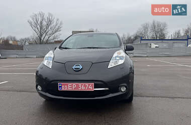 Хетчбек Nissan Leaf 2015 в Рівному