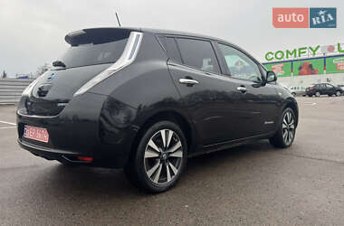 Хетчбек Nissan Leaf 2015 в Рівному