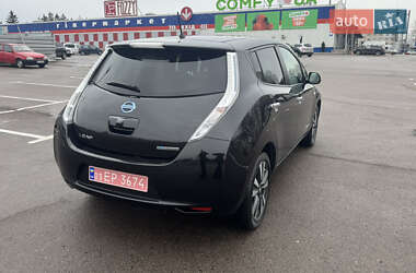 Хетчбек Nissan Leaf 2015 в Рівному