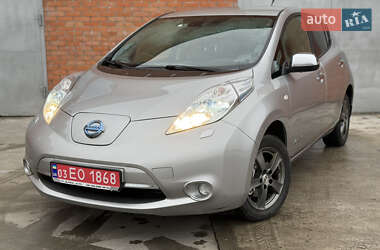 Хетчбек Nissan Leaf 2014 в Сарнах