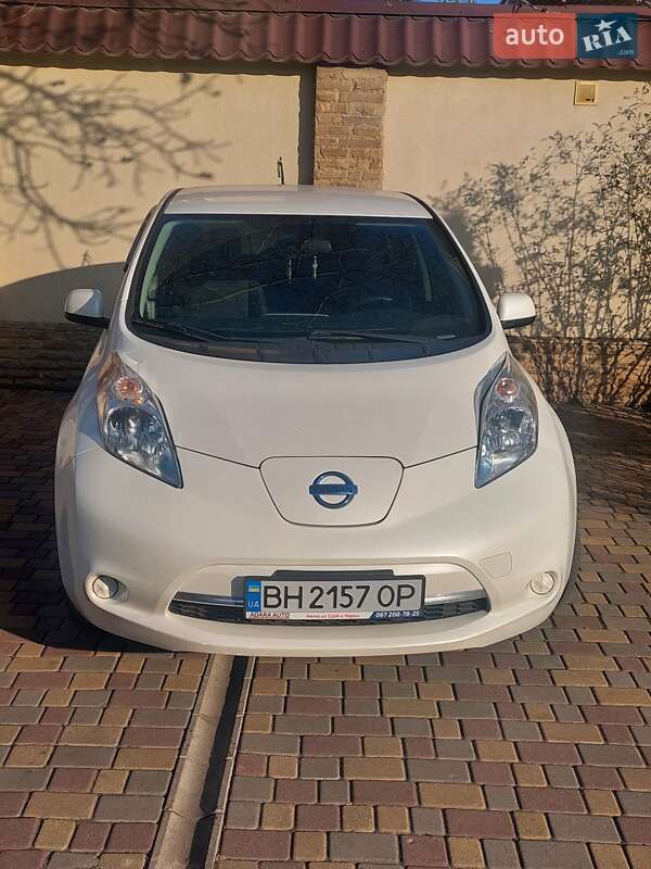 Nissan Leaf 2015