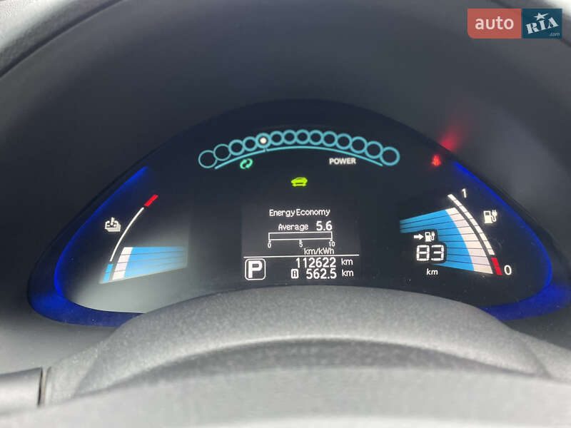 Хетчбек Nissan Leaf 2014 в Дніпрі