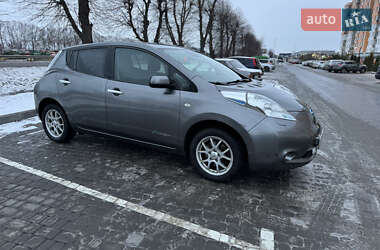 Хэтчбек Nissan Leaf 2015 в Виннице