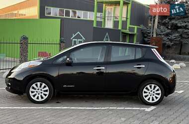 Хетчбек Nissan Leaf 2014 в 