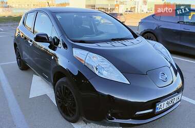 Хетчбек Nissan Leaf 2014 в Києві