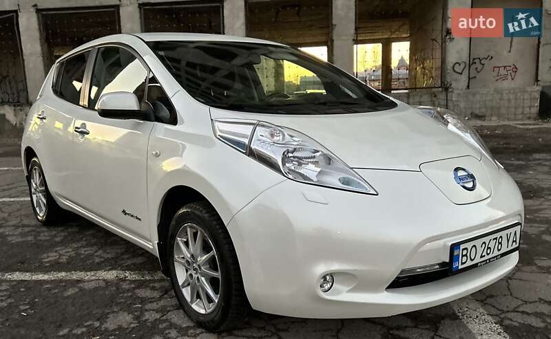 Nissan Leaf 2015