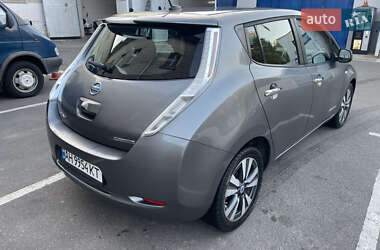 Хетчбек Nissan Leaf 2014 в Києві