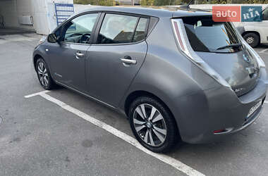 Хетчбек Nissan Leaf 2014 в Києві