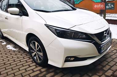 Хетчбек Nissan Leaf 2019 в Сваляві