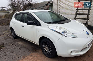 Хэтчбек Nissan Leaf 2014 в Житомире