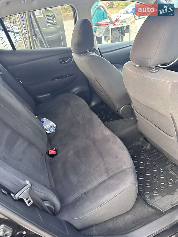 Хэтчбек Nissan Leaf 2015 в Виннице