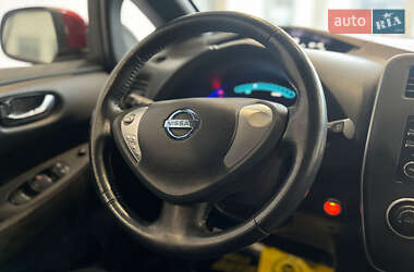 Хетчбек Nissan Leaf 2013 в Червонограді