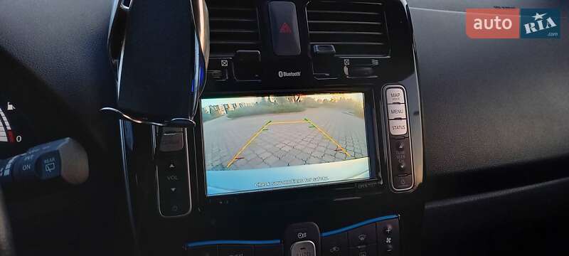 Хэтчбек Nissan Leaf 2016 в Павлограде