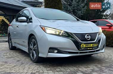 Хэтчбек Nissan Leaf 2018 в 
