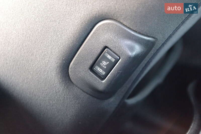 Хэтчбек Nissan Leaf 2014 в Луцке фото 29 Хэтчбек Nissan Leaf 2014 в Луцке