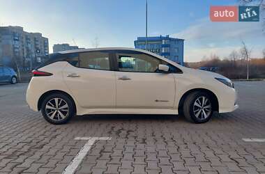 Хетчбек Nissan Leaf 2020 в Хмельницькому