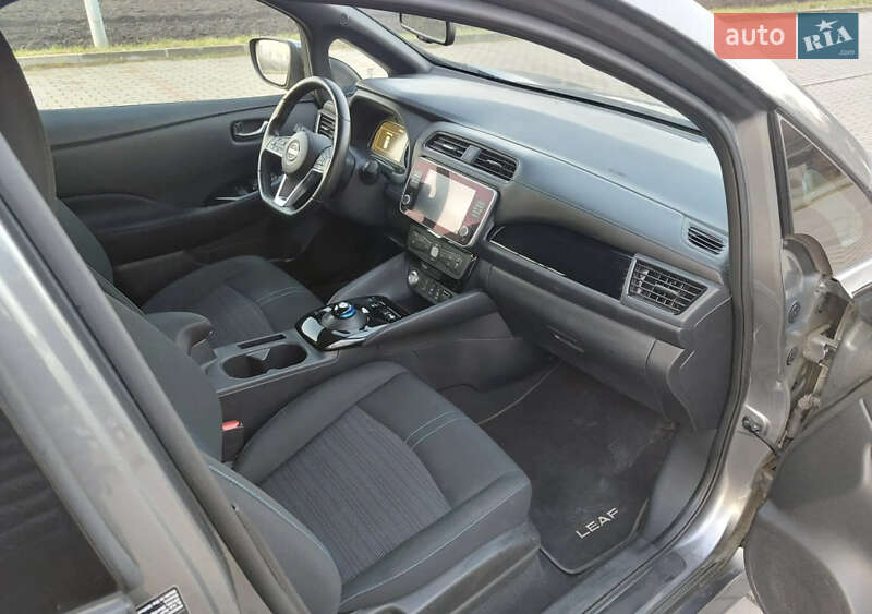 Хэтчбек Nissan Leaf 2021 в Белой Церкви