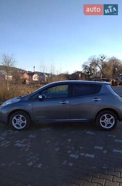 Хэтчбек Nissan Leaf 2014 в 