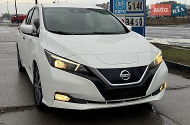 Хэтчбек Nissan Leaf 2019 в Ковеле