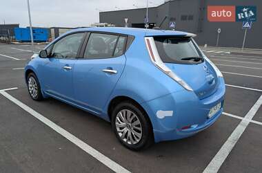 Хэтчбек Nissan Leaf 2014 в Киеве