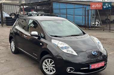 Хетчбек Nissan Leaf 2013 в Кам'янець-Подільському