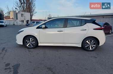 Хетчбек Nissan Leaf 2019 в Києві