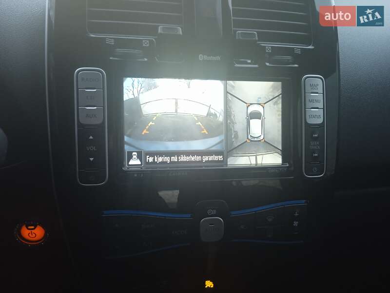 Хэтчбек Nissan Leaf 2015 в Тернополе
