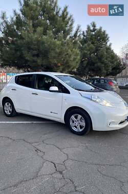 Хэтчбек Nissan Leaf 2014 в Одессе