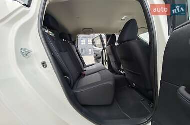 Хетчбек Nissan Leaf 2020 в 