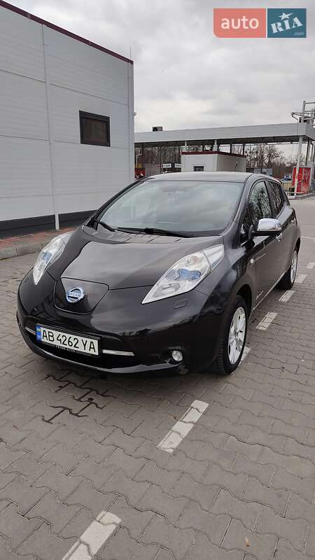 Хетчбек Nissan Leaf 2013 в Вінниці