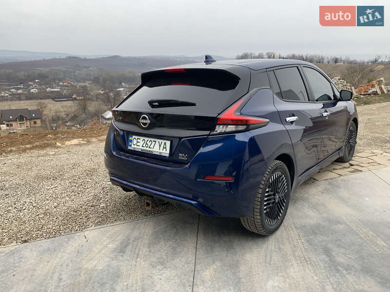 Хетчбек Nissan Leaf 2022 в Чернівцях