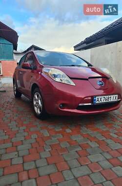 Хетчбек Nissan Leaf 2015 в Харкові