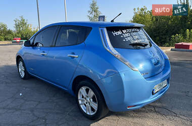 Хетчбек Nissan Leaf 2011 в Полтаві