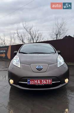 Хетчбек Nissan Leaf 2016 в Луцьку