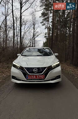 Хетчбек Nissan Leaf 2021 в Вишгороді