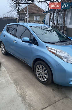 Хетчбек Nissan Leaf 2014 в Недобоївцях