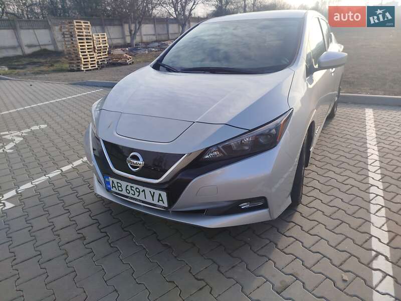 Хетчбек Nissan Leaf 2019 в Вінниці